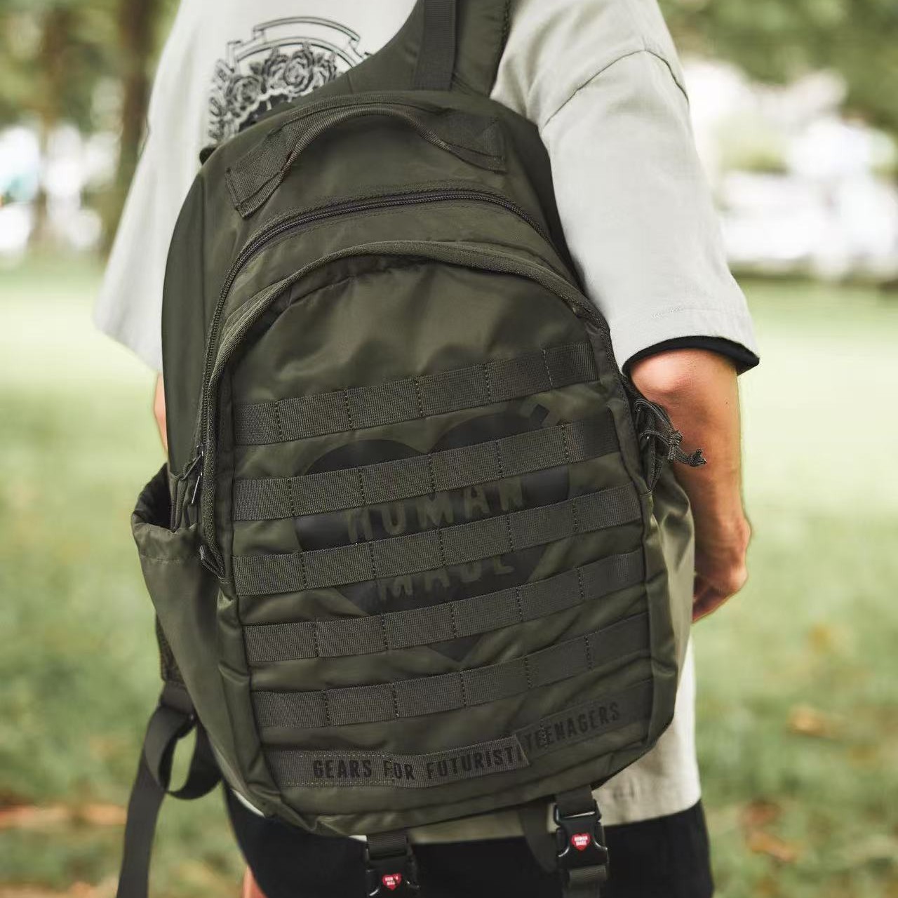 HUMAN MADE Military Backpack T - Streetwear Brand Backpack 评论和价格