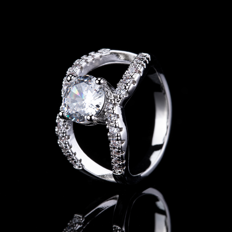 925 Sterling Silver Shiny Zirc - Streetwear Brand Jewelry 评论和价格