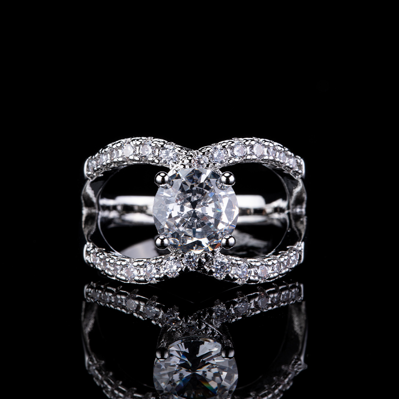 925 Sterling Silver Shiny Zirc - Streetwear Brand Jewelry 评论和价格