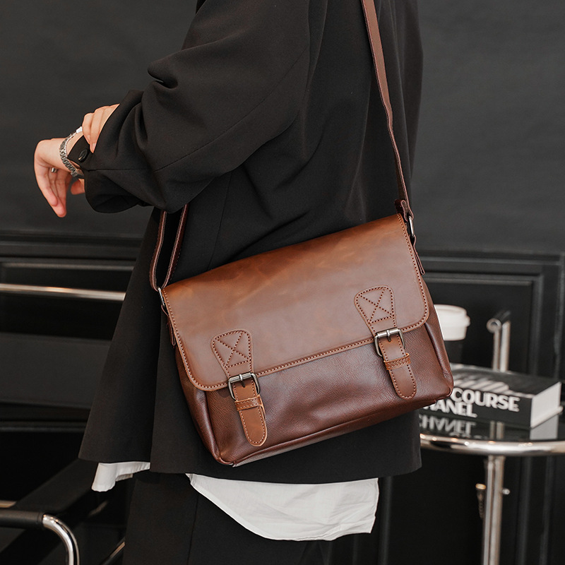 Famous Brand Men Bag Shoulder  - Streetwear Brand Backpack 评论和价格